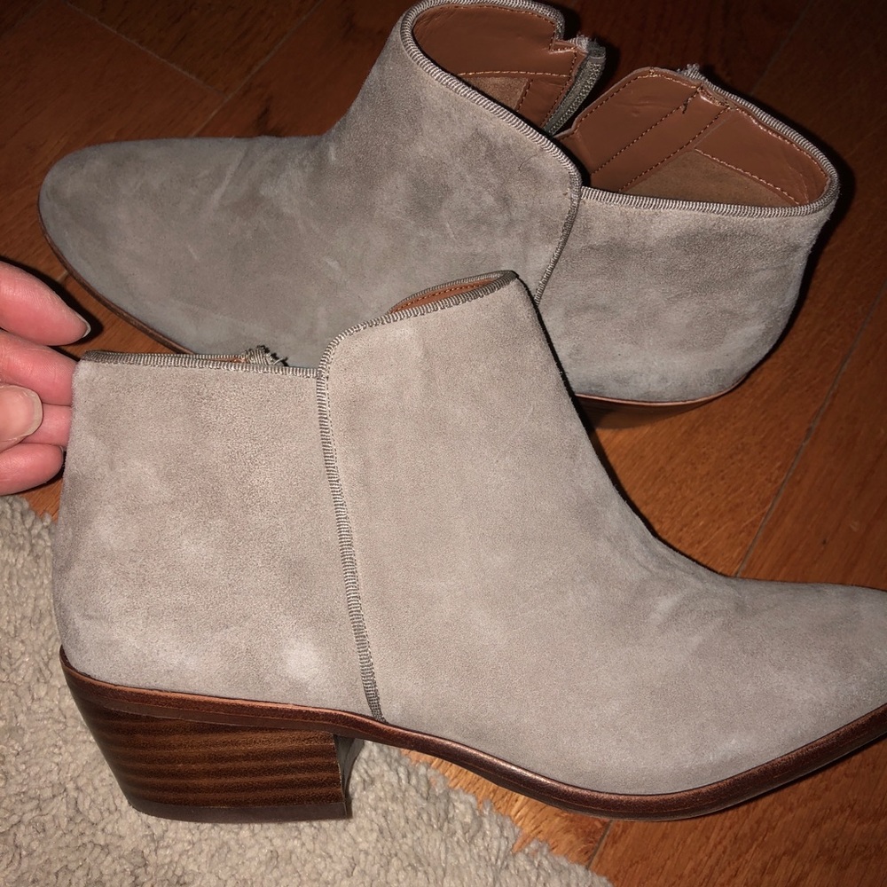 Sam Edelman Women’s Petty ankle bootie size 7